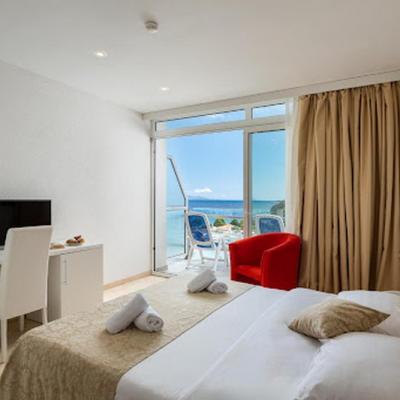 Hotel 3